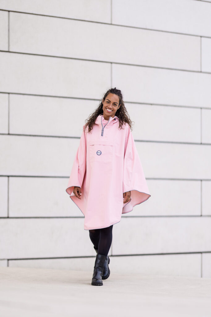 Clesvelos-le temps des grenouilles-cape-rose claire-vue1