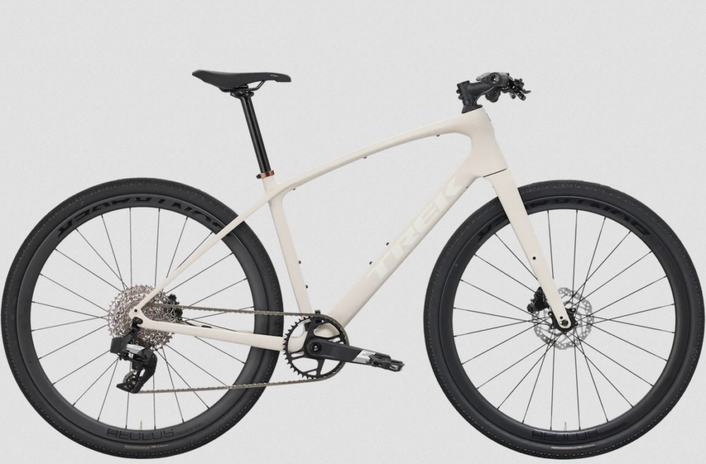 C.lesvelos-TREK-FX-Sport-SL-5-Buff Beige