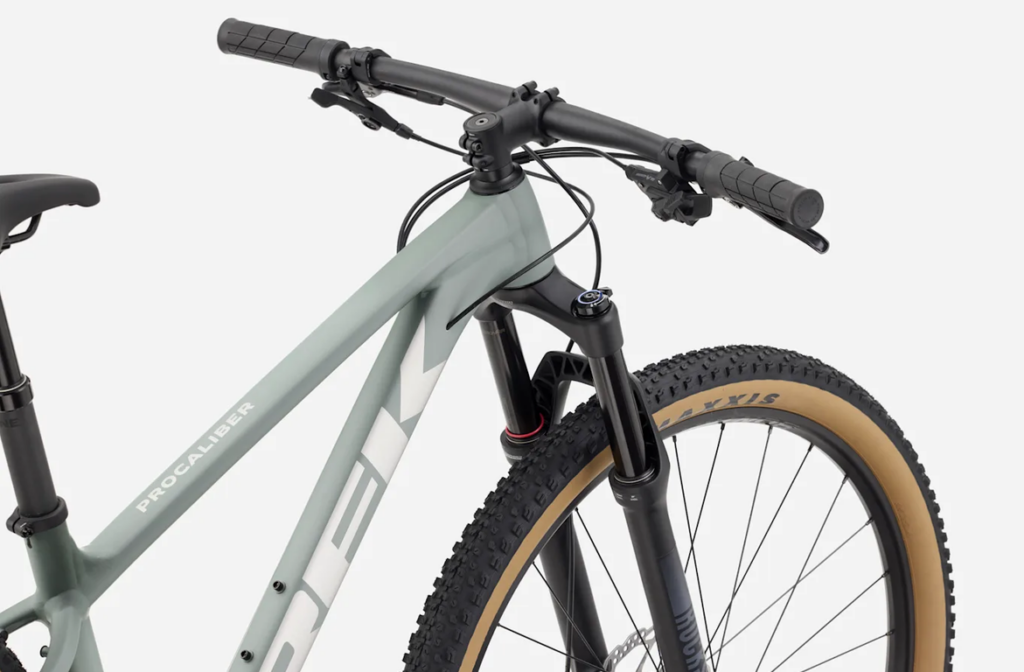 C.lesvelos-Trek-Procaliber-8-Desert Sage-vue3