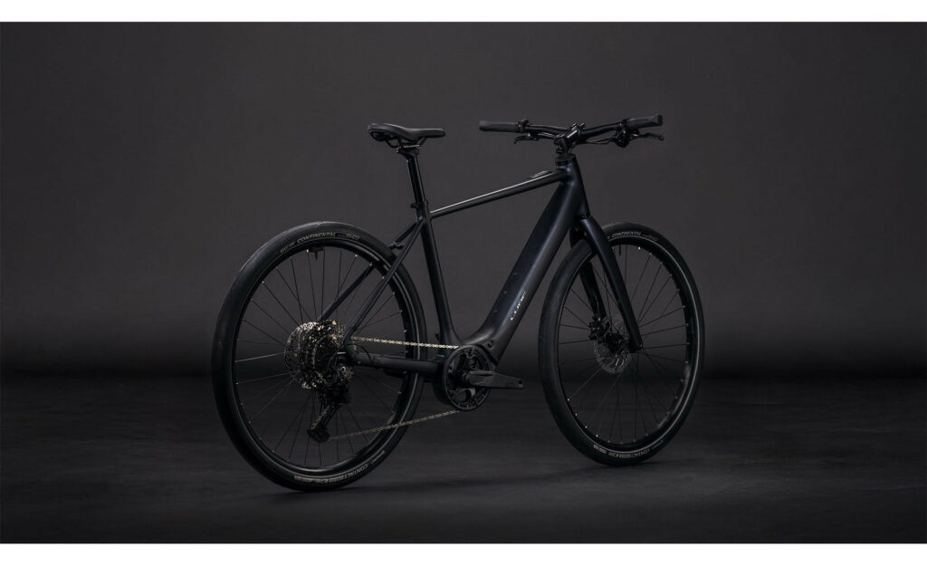 C.lesvelos-Cube-Editor-Hybrid-Pro-400X-vue2