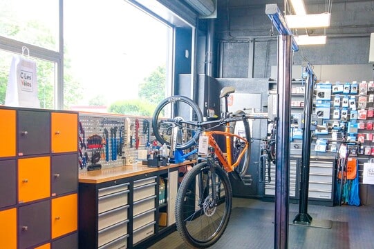 atelier reparation velo à Nantes